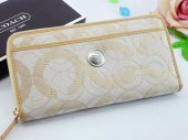 Waverly Wallets 2520-Tan and Silver Button with Embedded Line "C